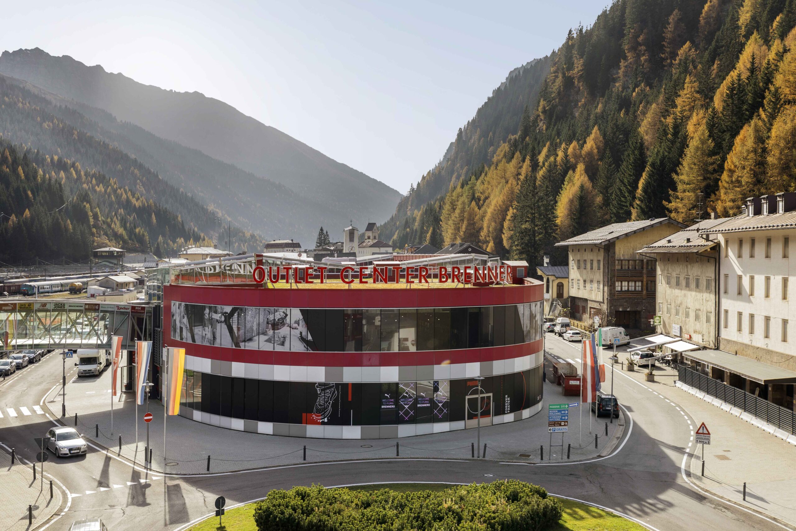 Outlet Center Brenner: 25 Millionen Euro für Neugestaltung - SWZ